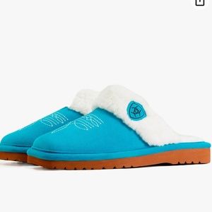 ARIAT Women's Jackie Square Toe slippers